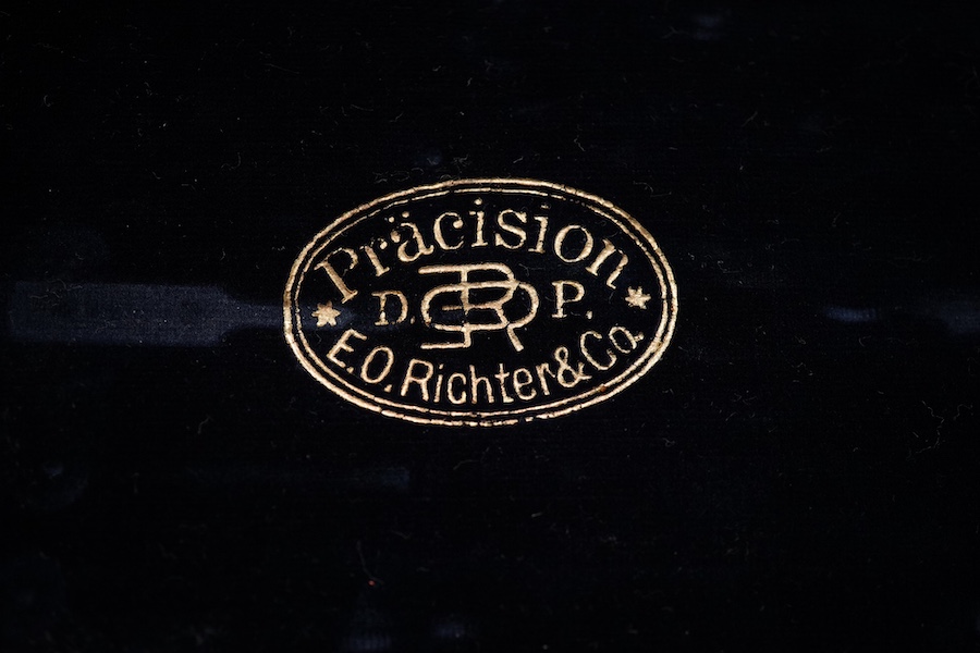 A cased ‘Präcision’ scientific drawing set by E.O. Richter & Co. Germany, 32.5.cm wide. Condition - good.